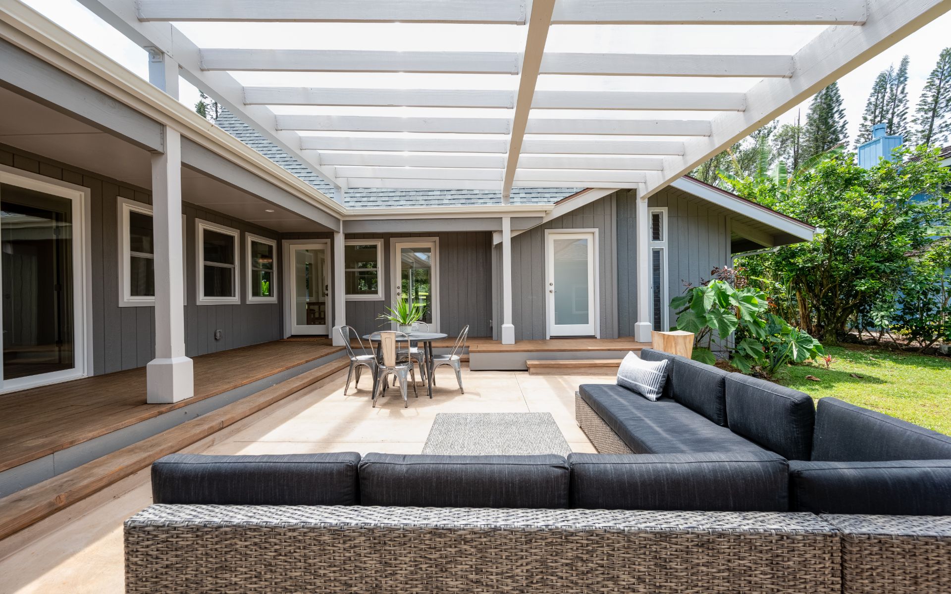 4157 Kamalani Ln