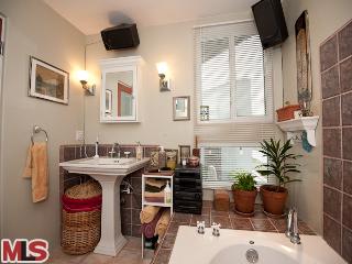 33 Privateer St, #4