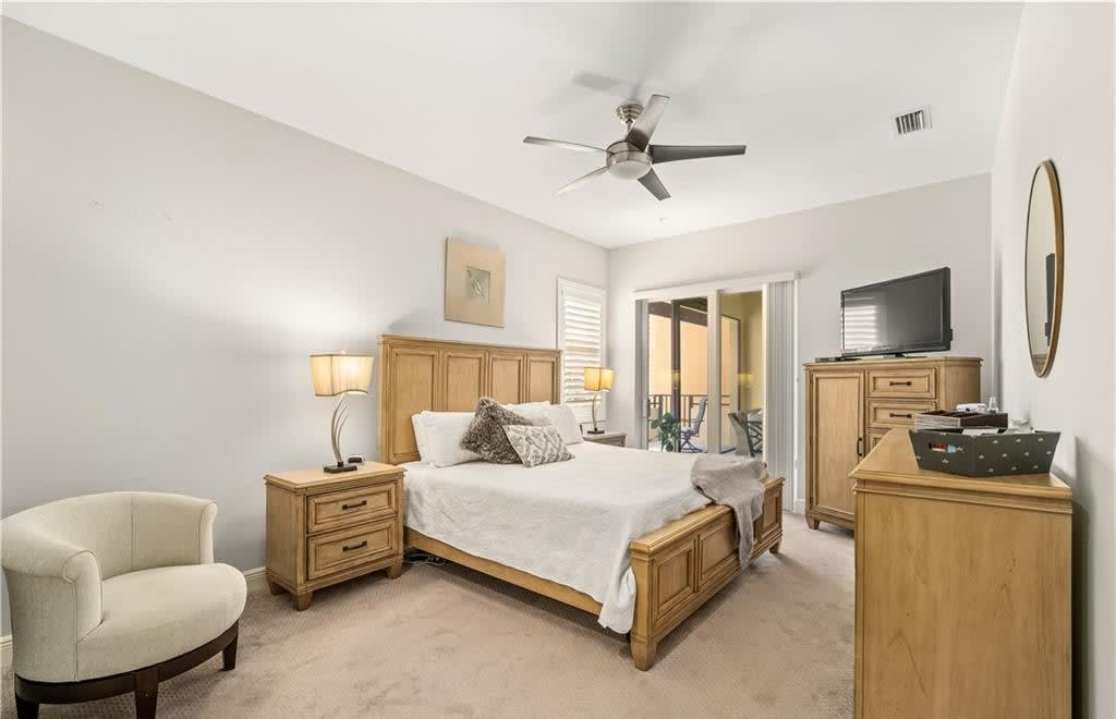 21530 Strada Nuova Cir #210