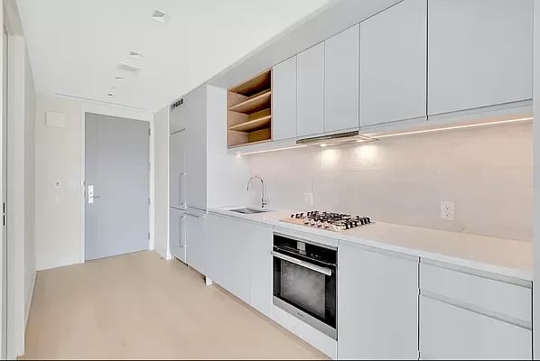 550 Vanderbilt Avenue Unit: 711