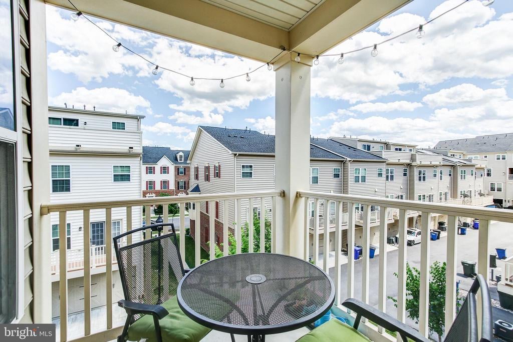 8127 Greenbelt Station Pkwy, #303M
