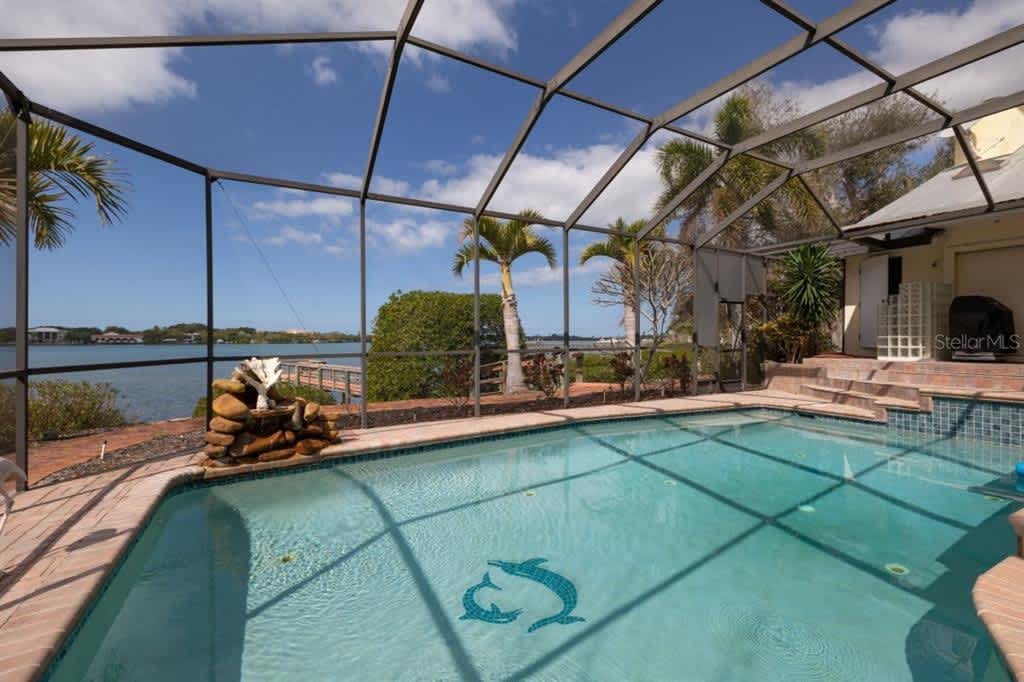 2287 Bayshore Rd