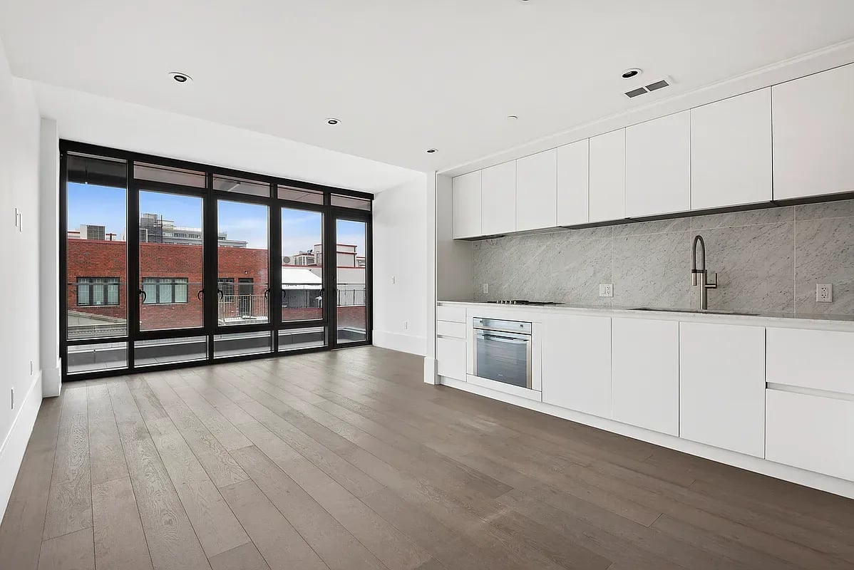429 Kent Avenue Unit: 830