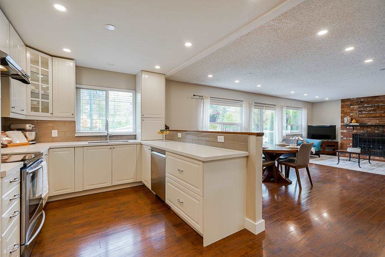 1288 Victoria Dr