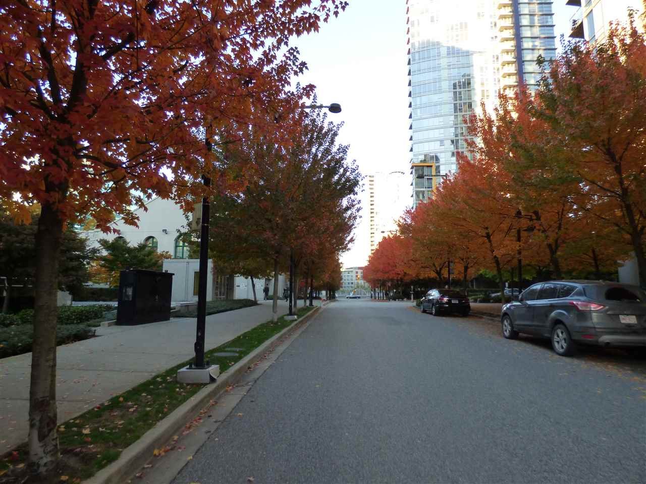 115-161 W Georgia St