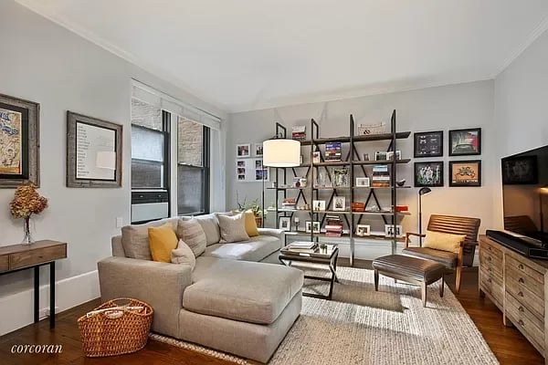 38 Livingston Street Unit: 21