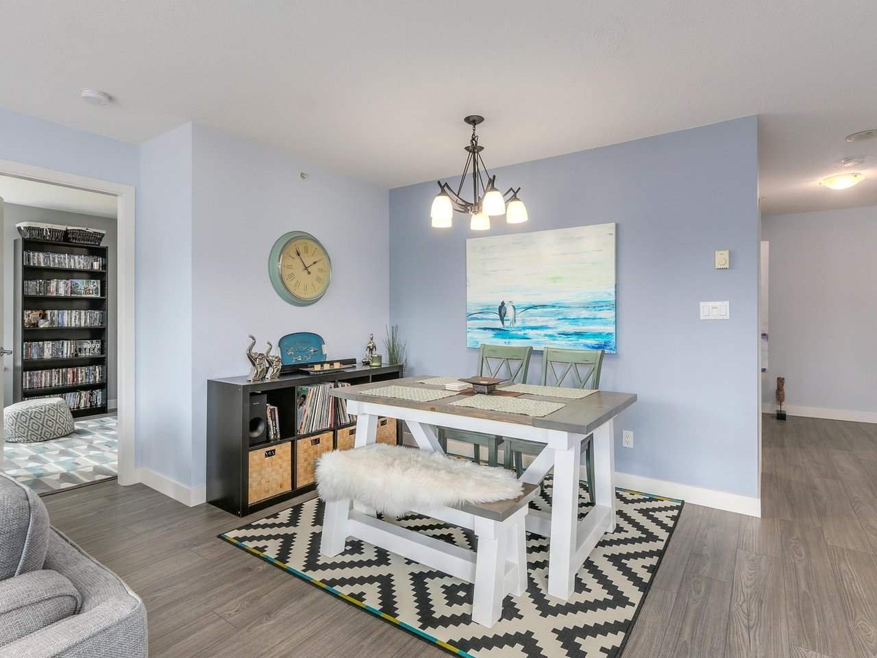 305-235 Guildford Wy