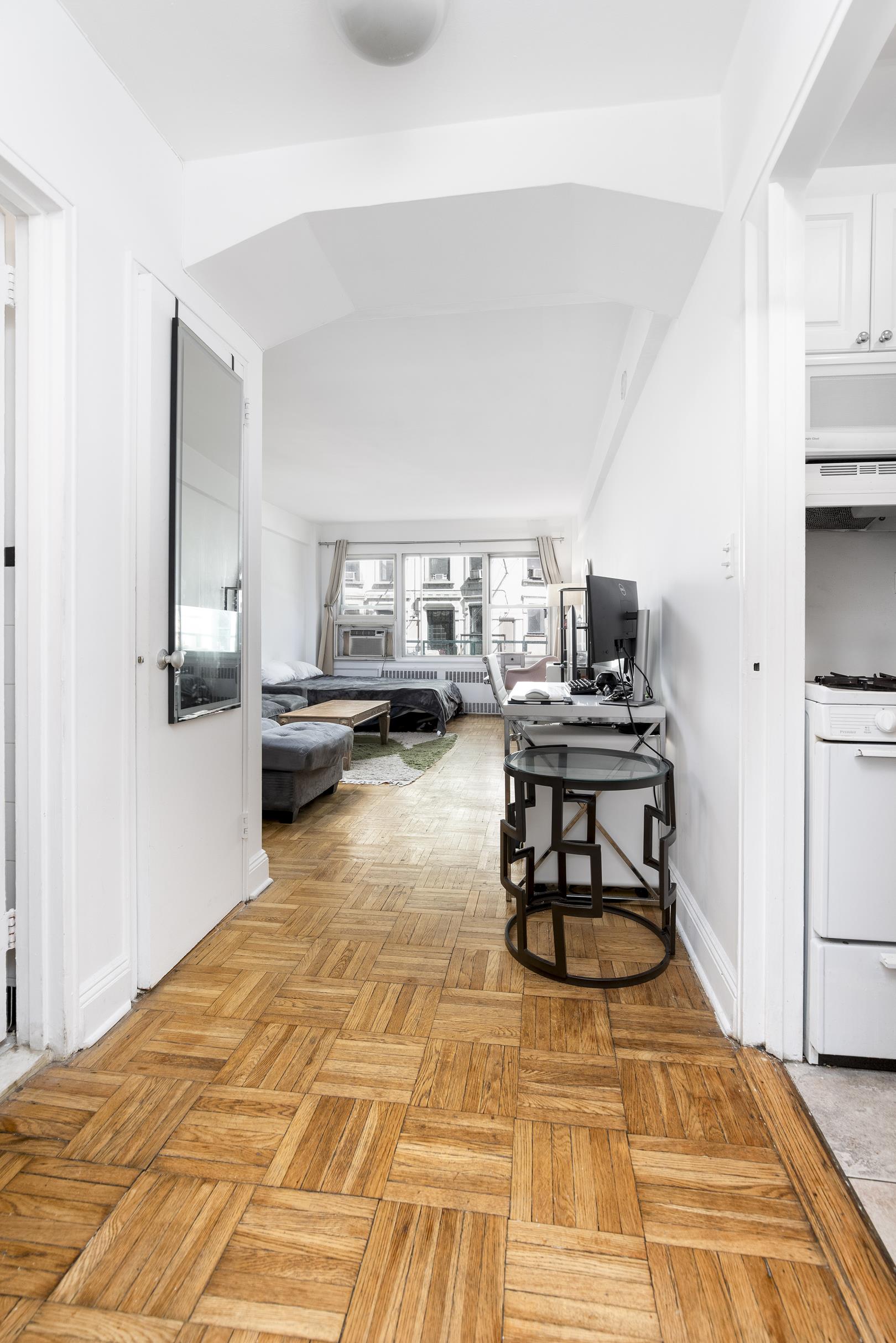 288 Lexington Avenue, Apt 1-D