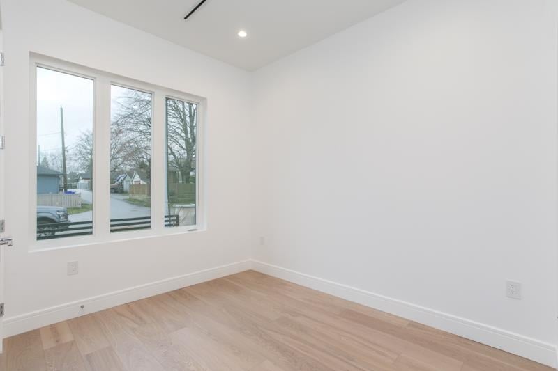 20 N Macdonald Avenue, Burnaby