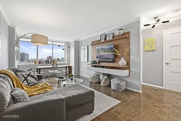 4-74 48th Avenue Unit: 15K