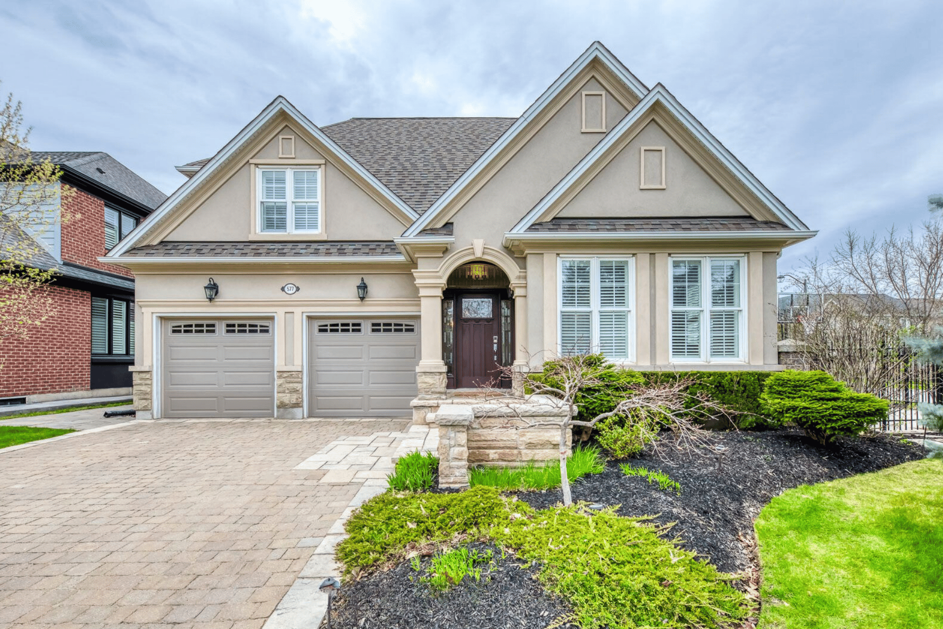577 Renshaw Crt