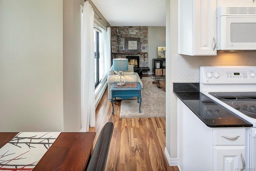 307-10160 Third St, Sidney