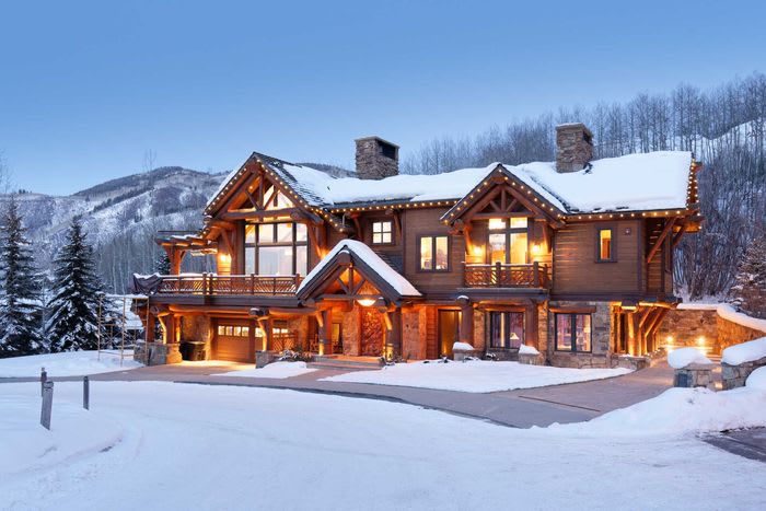 Why Realtor.com Says April 16-22 Will Be The Best Time to Sell
