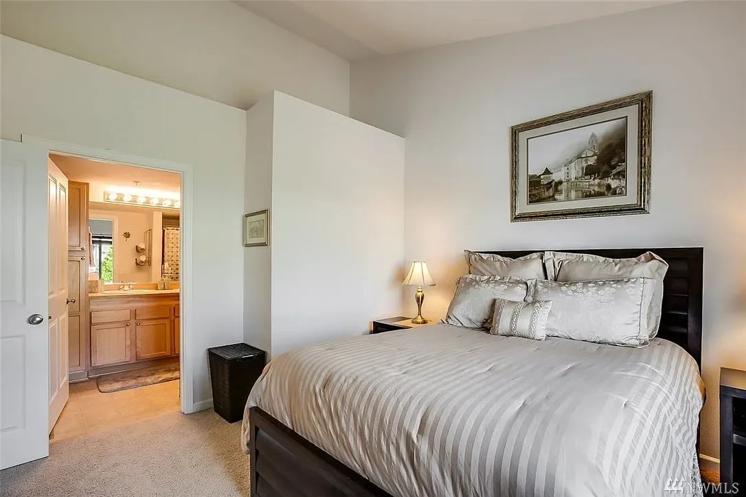 5909 Panorama Dr SE #18-102