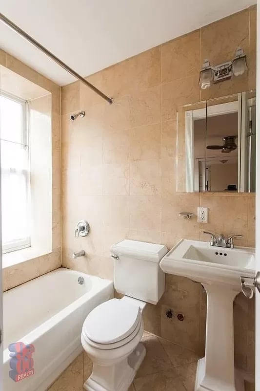 95 Perry Street, APT 9