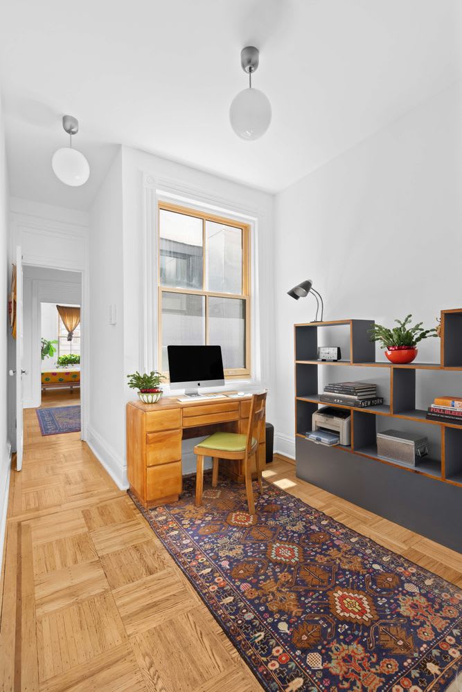 55 St Marks Pl, #11