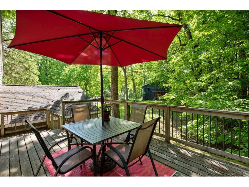 20740 Idlewild Path, Shorewood