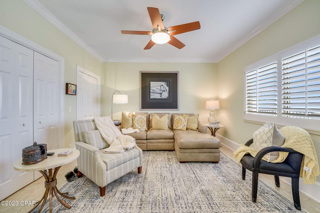 6323 THOMAS Drive Unit 802A