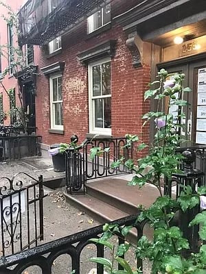 255 Carlton Avenue Unit: 2