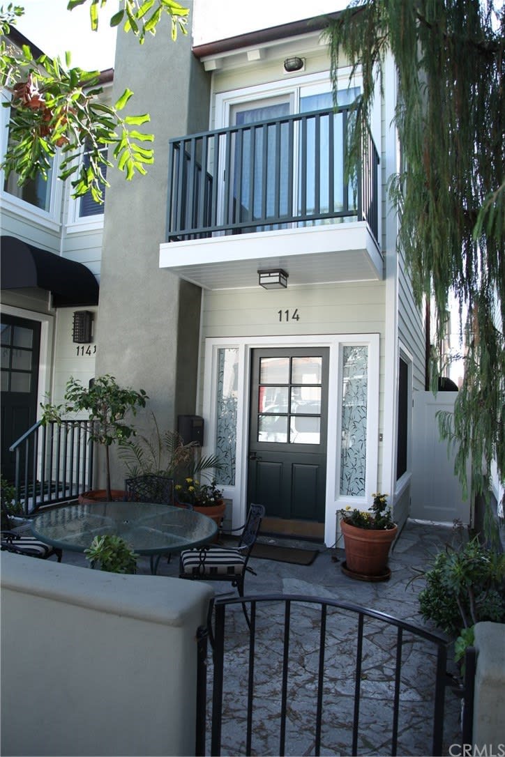 114 Opal Ave