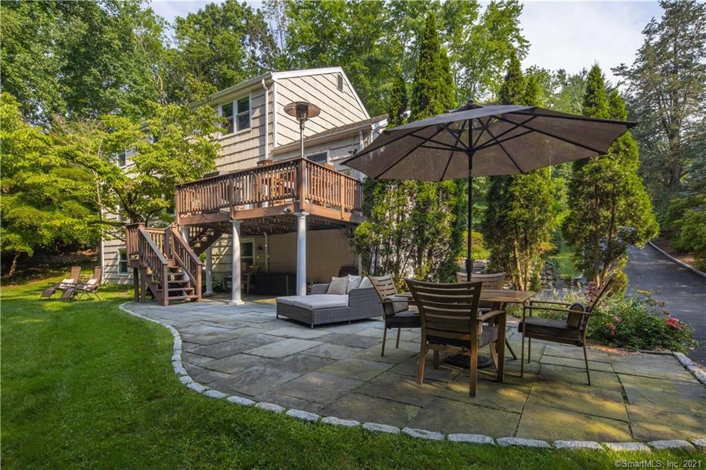 102 Briar Brae Rd