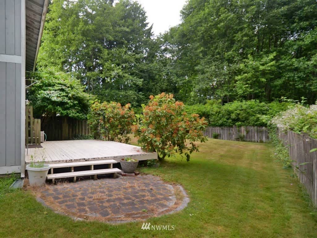 5107 159th Pl SW