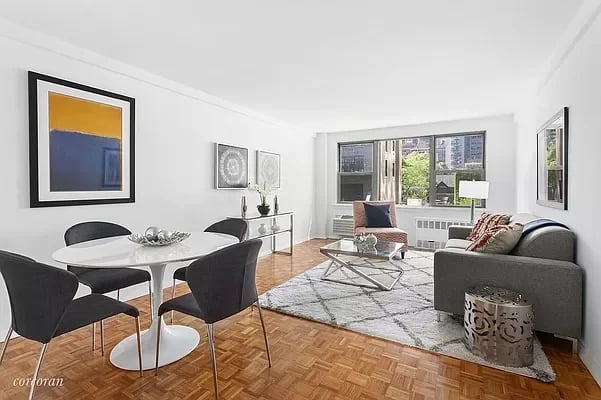 221 East 50th Street Unit: 6A