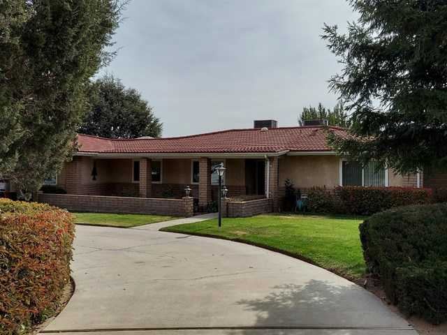 7691 E Avenue