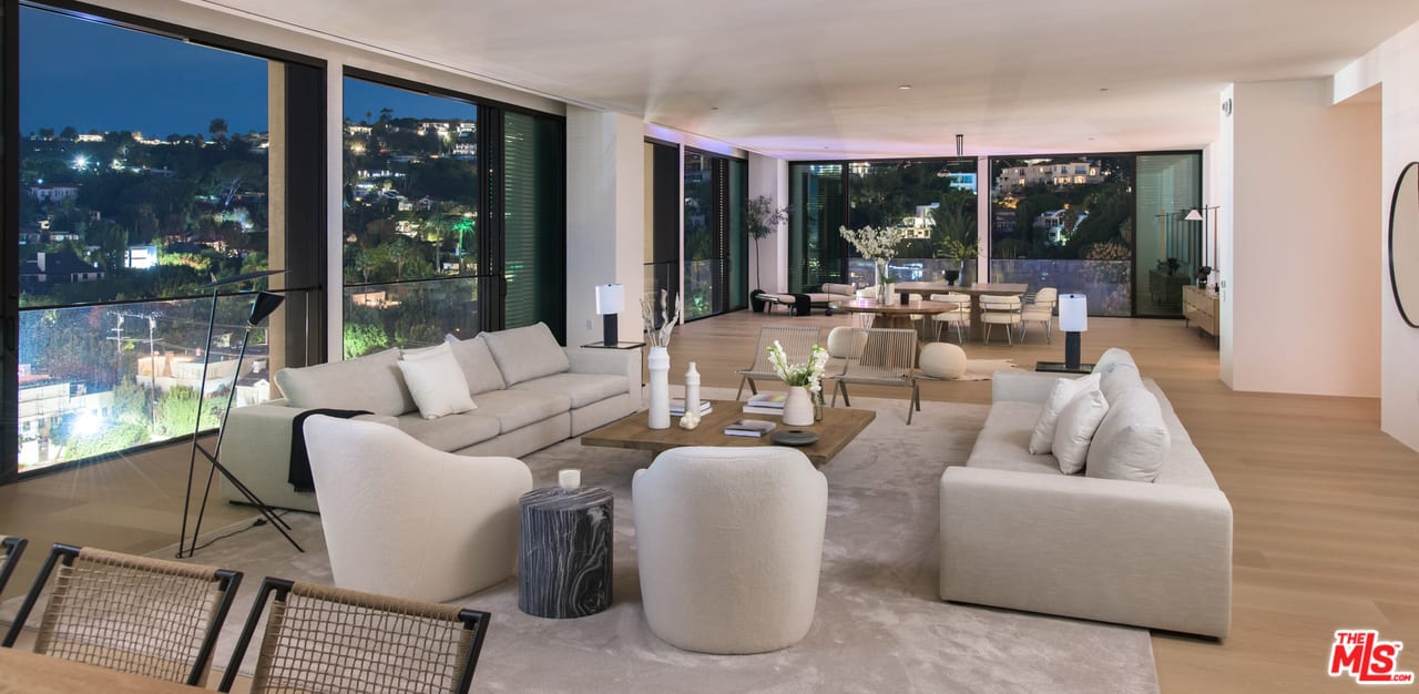 9040 Sunset Blvd, Unit PHA