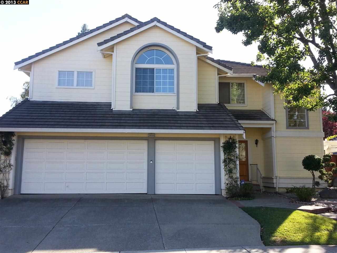 3809 HILLSIDE AVE