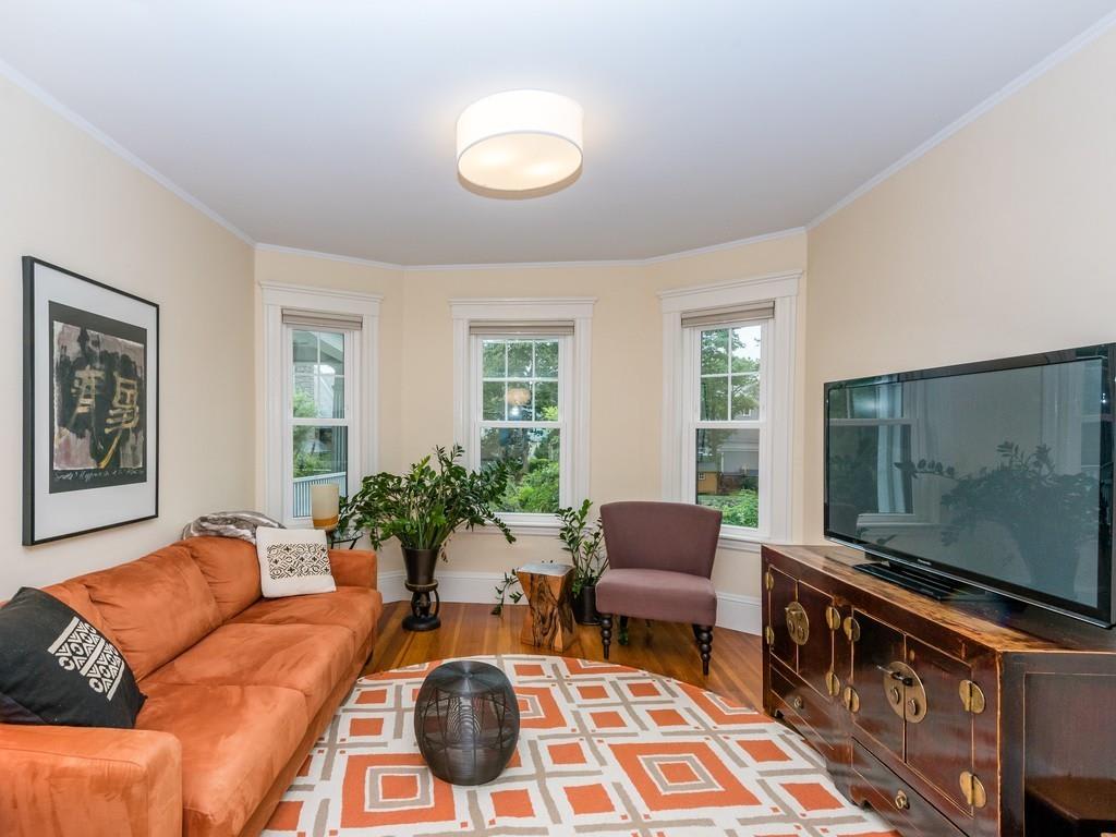 9 Eliot Street, Unit 2