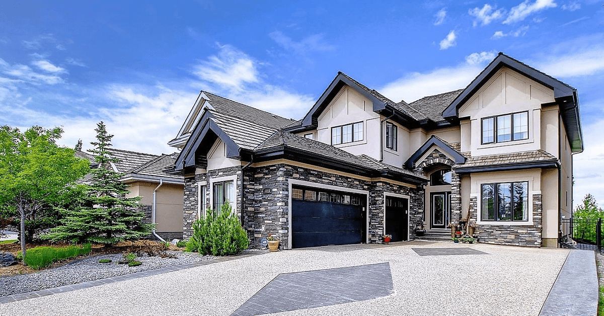 What to Consider When Buying a Luxury Home