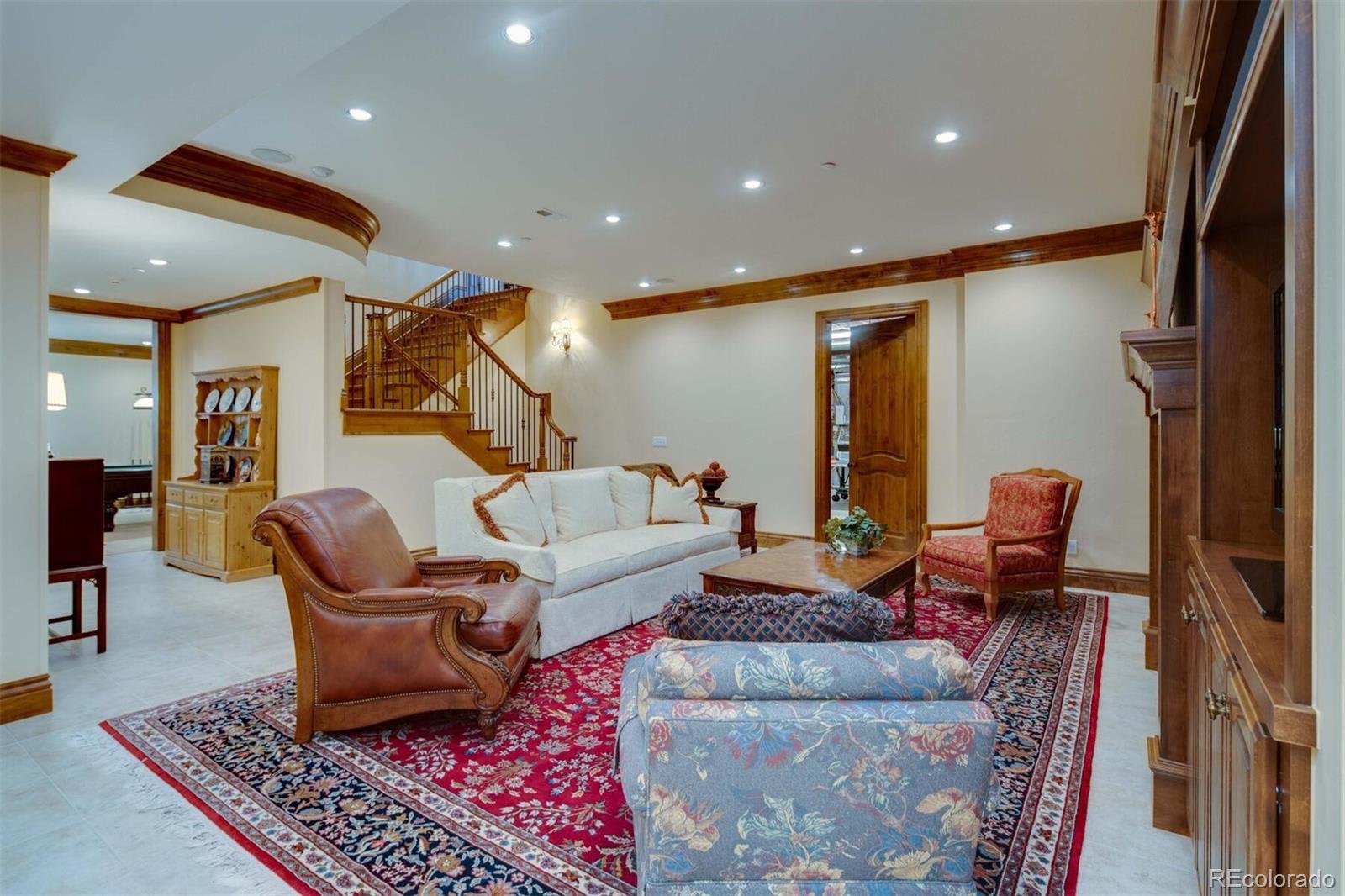 4520 S Downing Circle