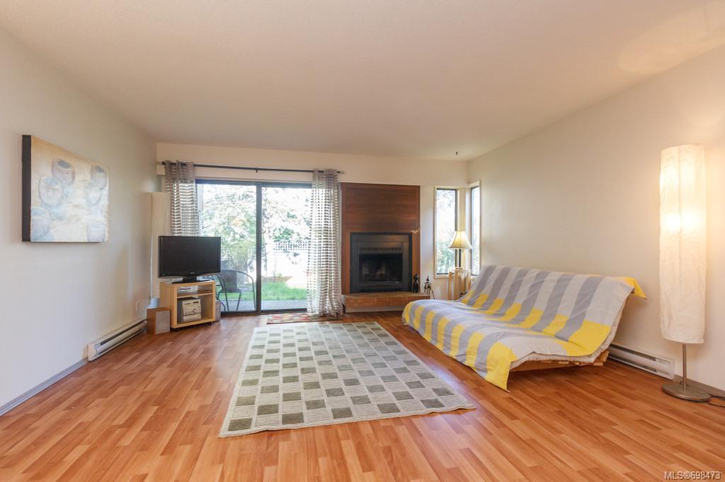 104-2341 Harbour Rd, Sidney