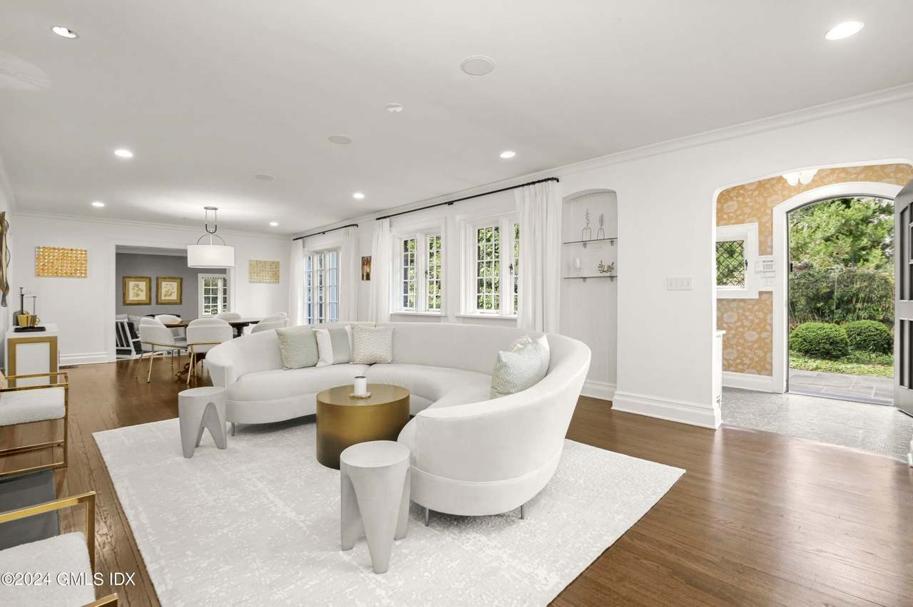 31 Anderson Rd