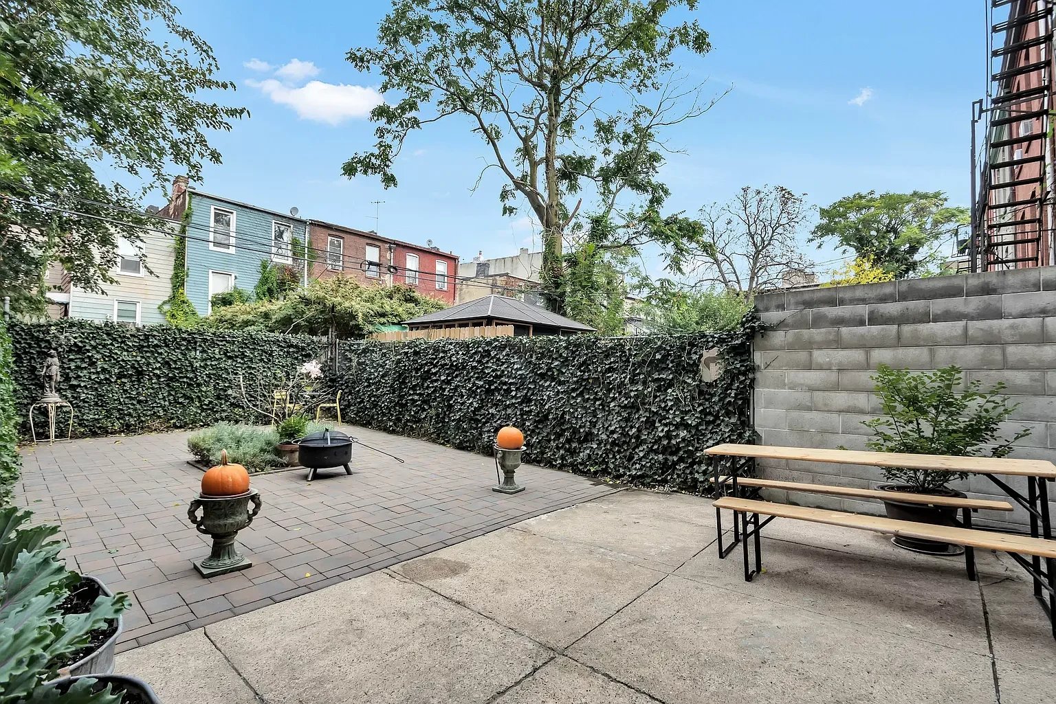 967 Greene Ave