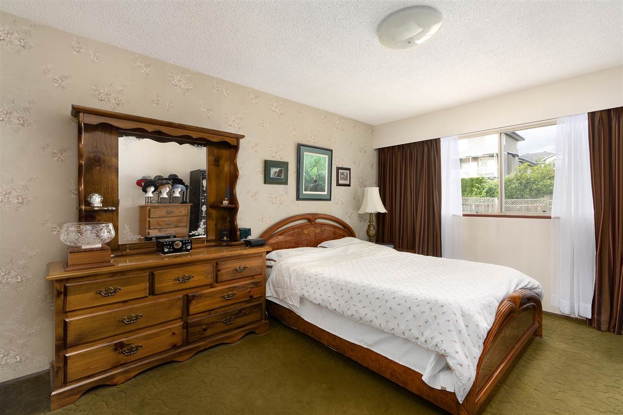 1143 Dansey Avenue, Coquitlam