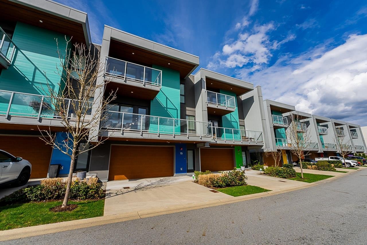 15-3596 Salal Drive, North Vancouver