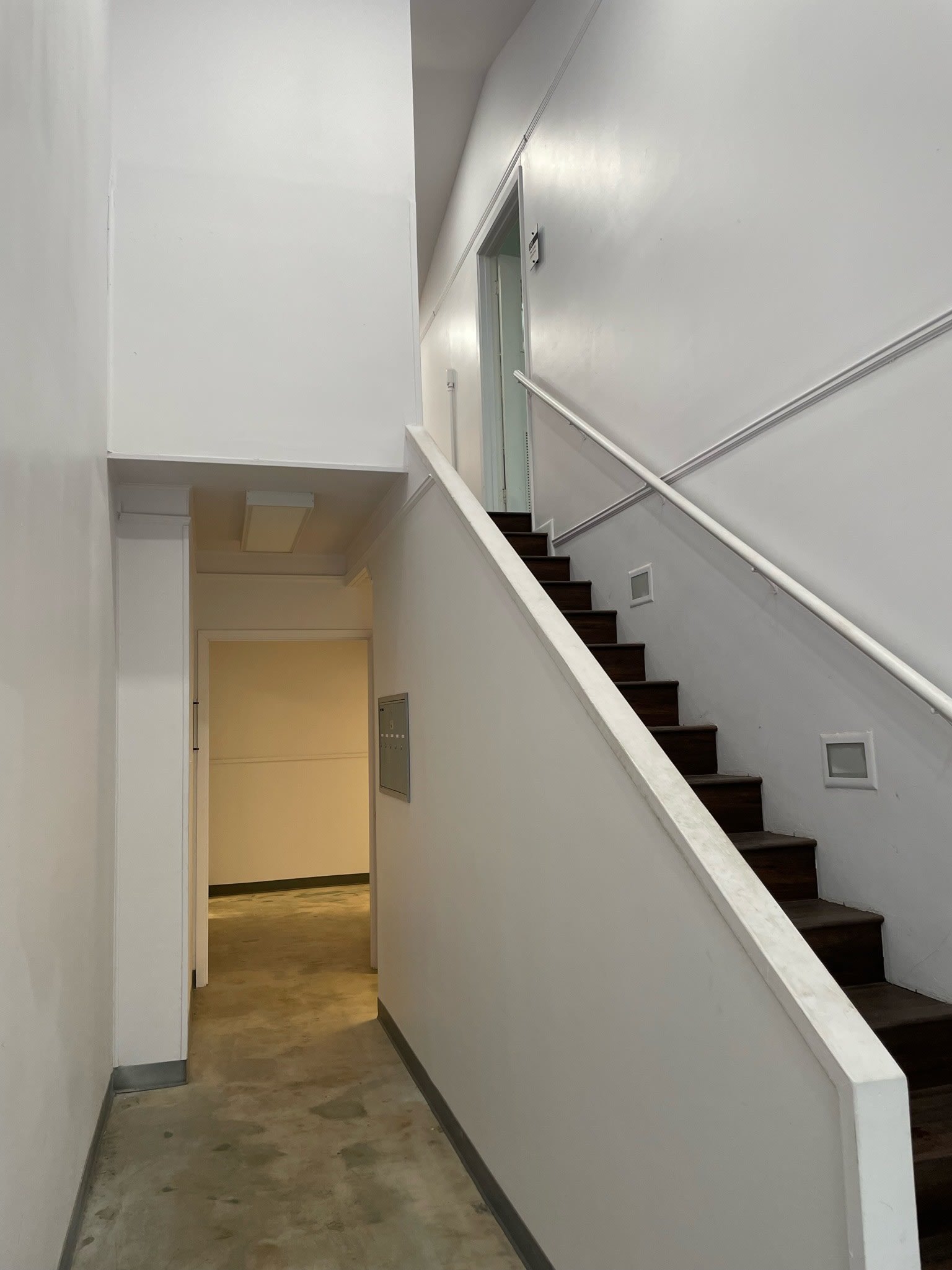 2118 Mannix Flex Building | SELLER REPRESENTATION