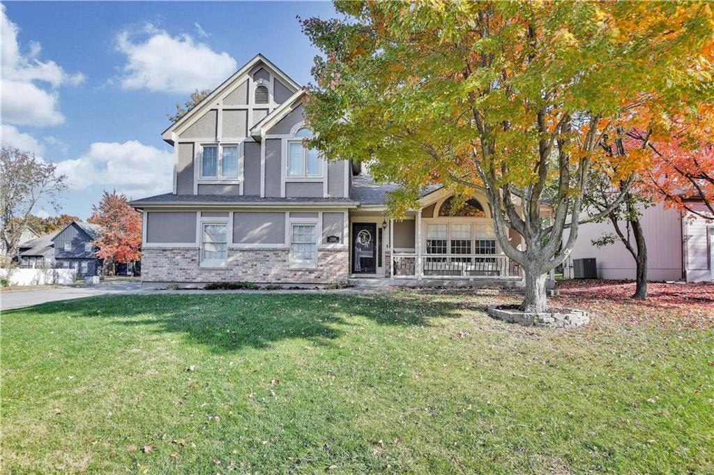 2108 S Lindenwood Drive