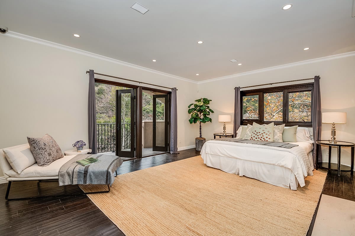 1600 Benedict Canyon Dr