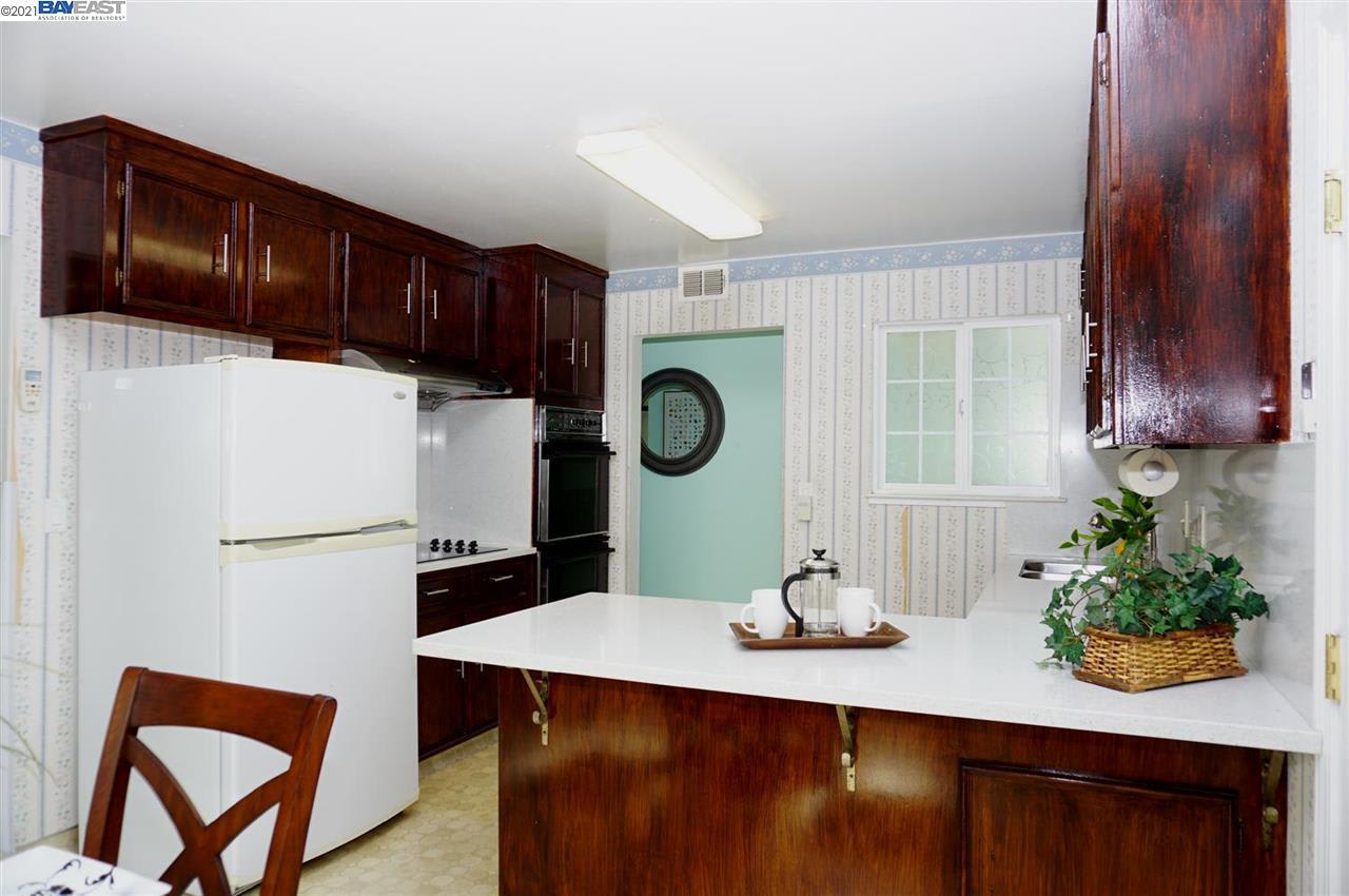 1157 Park Heights Dr