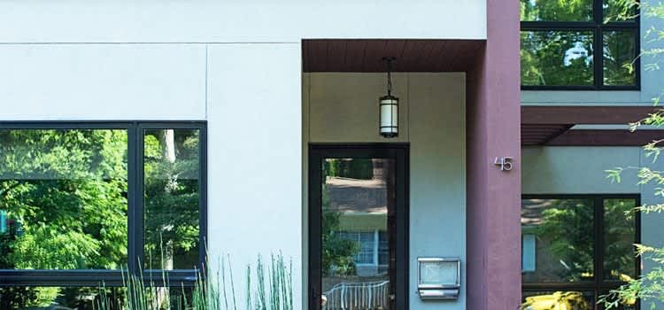 First Impressions – Modern Stunner