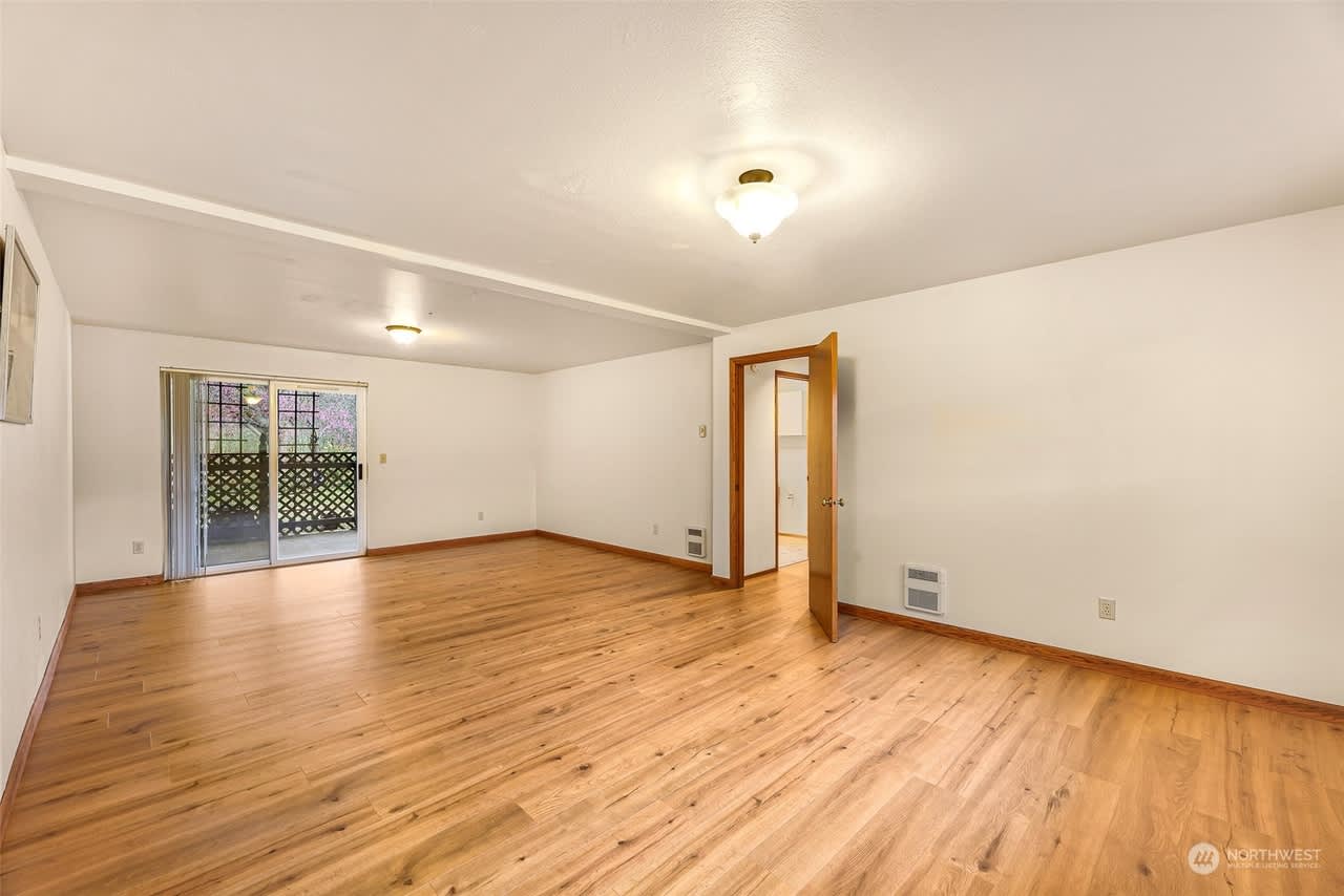13520 State Route 530 NE