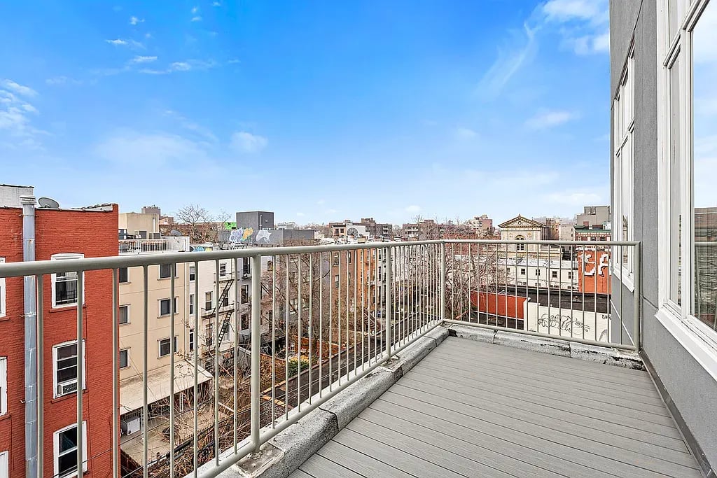 794-802 Dekalb Ave #4B