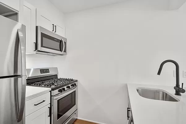 149 Franklin Street Unit: 3R