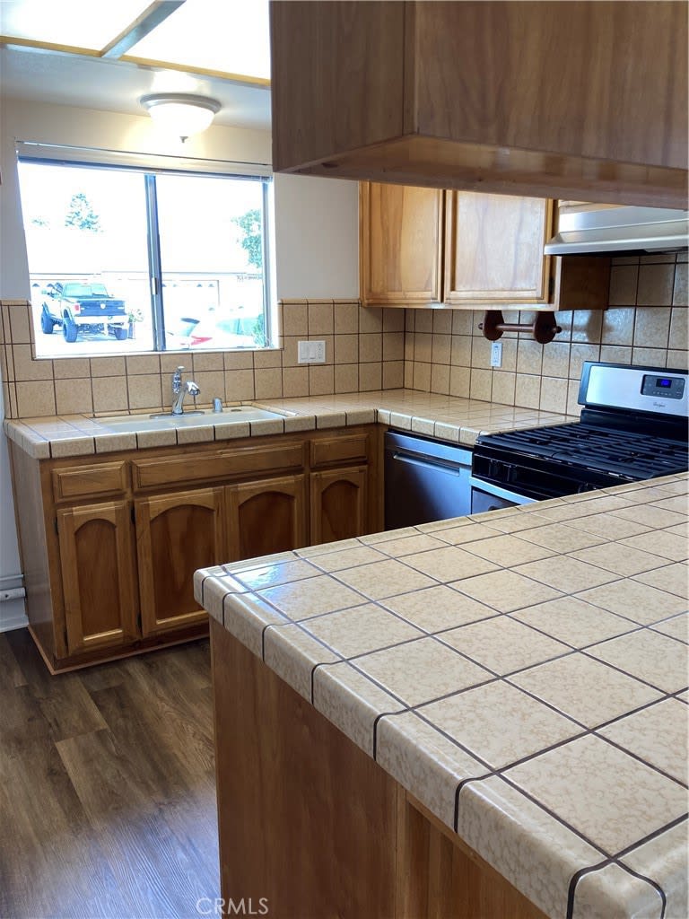 524 Bakeman Ln