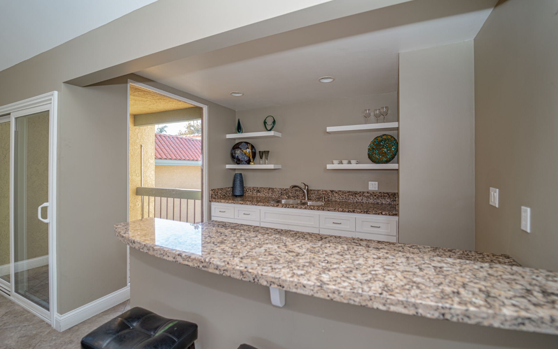 1070 Palo Verde Avenue