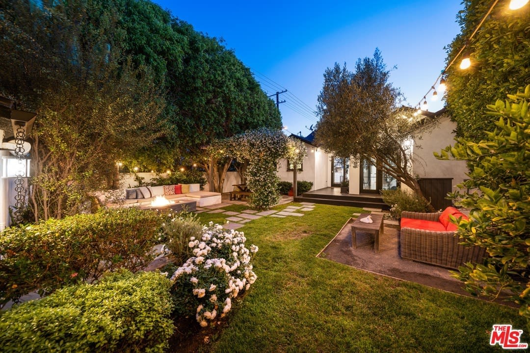 712 N Sierra Bonita Ave
