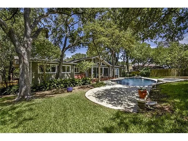 403 Bulian Ln